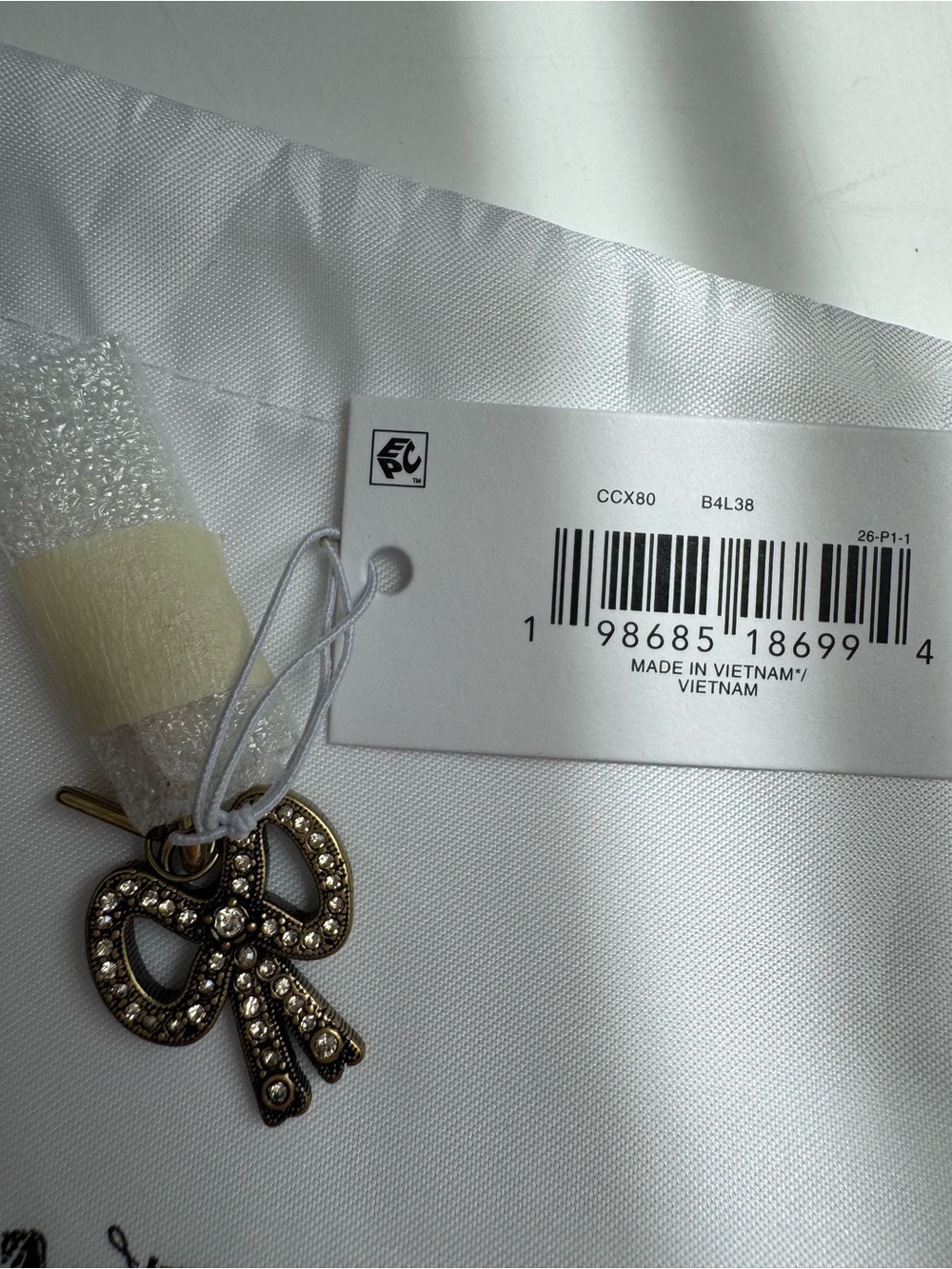 Coach CCX80 DIY Crystal Bow Charm Rhinestone Bag Charm NWT - Picture 5 of 9